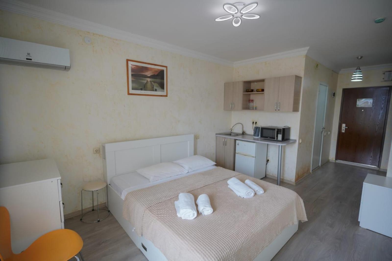 Apartment Orbi Dado บาทูมิ ภายนอก รูปภาพ