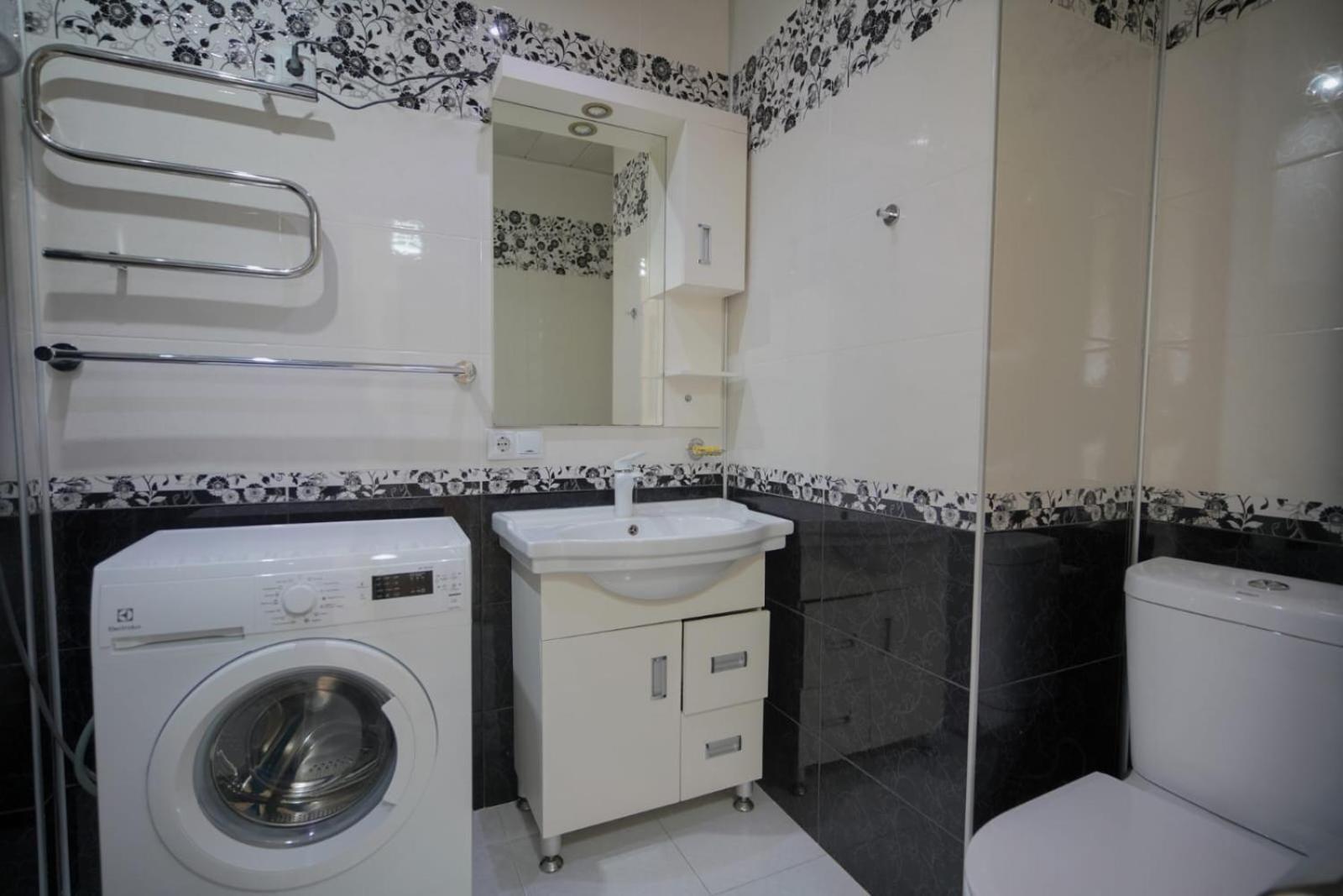 Apartment Orbi Dado บาทูมิ ภายนอก รูปภาพ